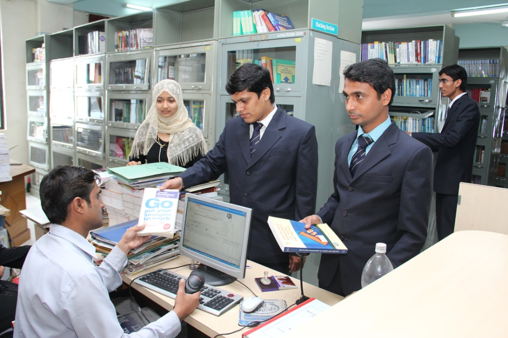 Students in AIMS Library